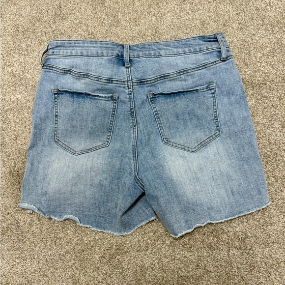 Denim shorts with lace fringe from New York & Co - Picture 2 of 3